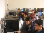 همزمان با آغاز هفته بسیج و سالروز تأسیس دانشگاه فنی وحرفه ای سلف‎سرویس ونوسازی سایت های کامپیوتر  آموزشکده فنی پسران بجنورد به بهره برداری رسید 9