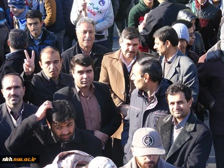 شرکت کارکنان دانشکده در مراسم گل باران تمثال حضرت امام(ره) 2