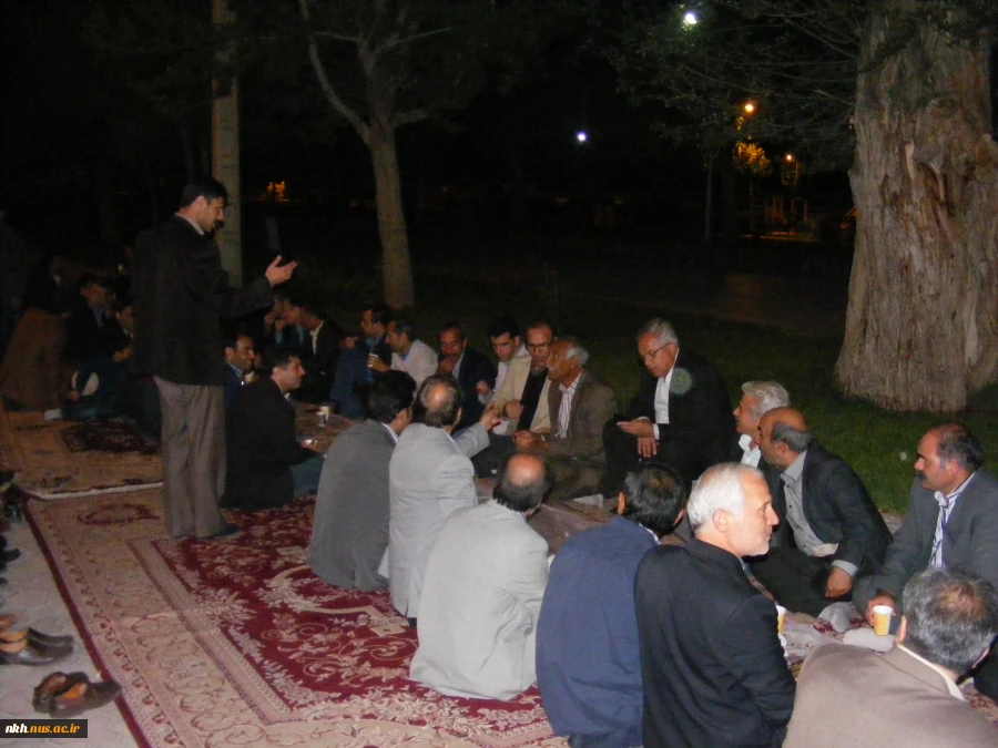 برگزاری مراسم بزرگداشت روز معلم با حضور اساتیدو بازنشستگان در آموزشکده فنی پسران بجنورد(دارالفنون) در مجموعه توریستی - تفریحی بش قارداش بجنورد 2