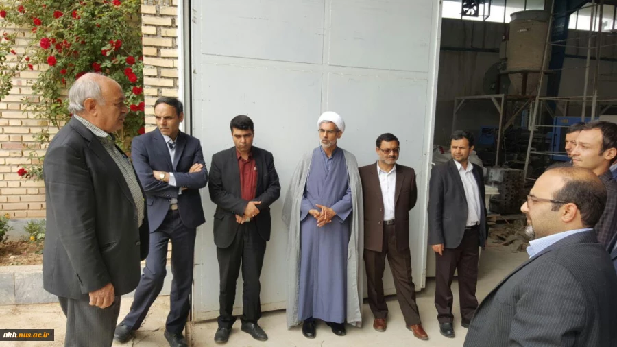 همزمان با روز جهانی کارگر، بسیج اساتید همراه با  مسئولین آموزشکده فنی پسران بجنورد (دارالفنون) از چند مجتمع تولیدی شهرک صنعتی شماره 2 بجنورد بازدیدکردند 2