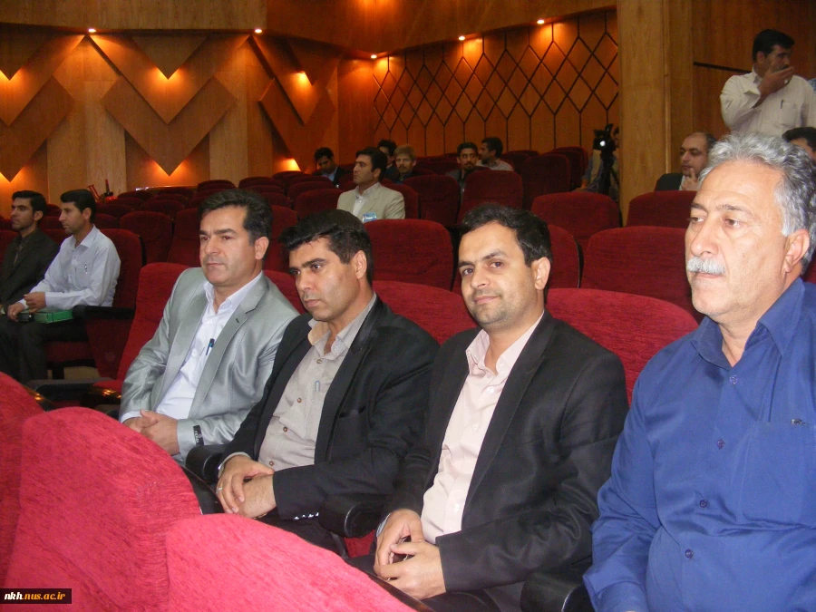 رایزنی رئیس آموزشکده فنی پسران بجنورد با خیرین مدرسه‌ساز درهیجدهمین جشنواره خیرین مدرسه ساز در بجنورد 2