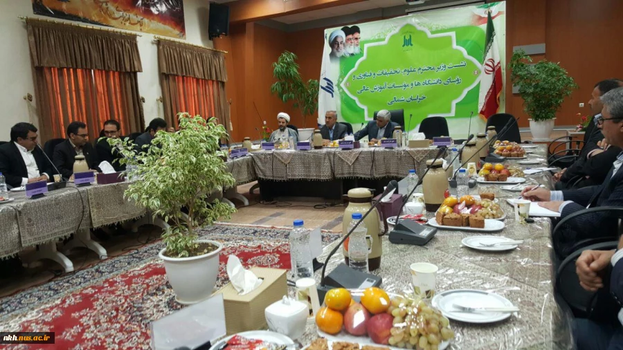 دیدار رئیس آموزشکده فنی وحرفه ای پسران بجنورد با وزیر علوم 39