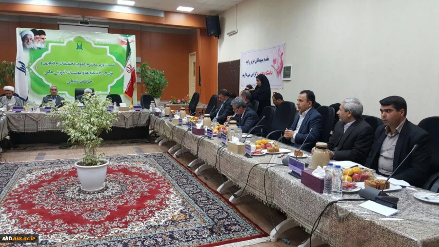 دیدار رئیس آموزشکده فنی وحرفه ای پسران بجنورد با وزیر علوم 46