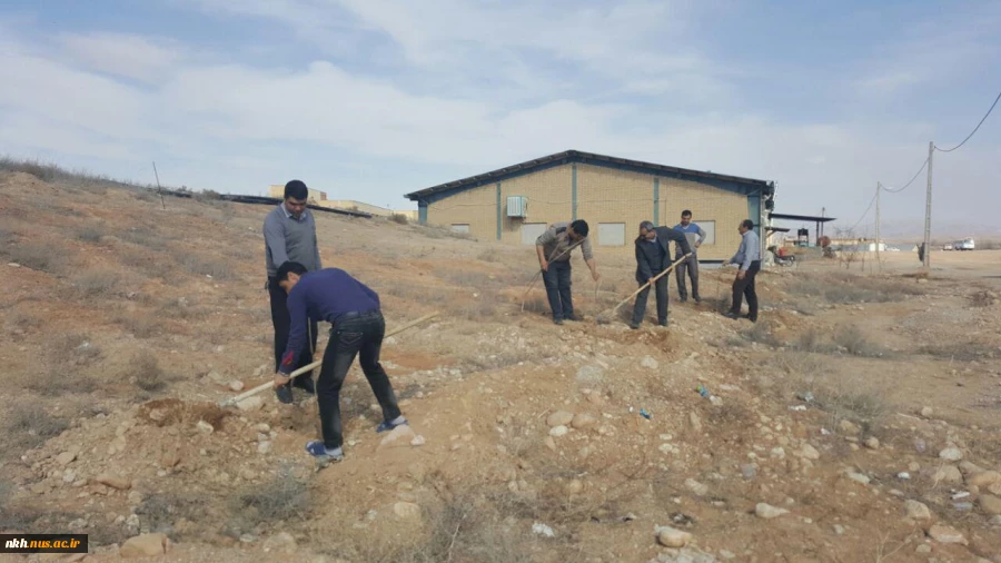 در آستانه هفته منابع طبیعی کاشت 300 اصله نهال در آموزشکده فنی پسران بجنورد  12