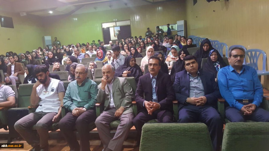 برگزاری آیین بزرگداشت روز معلم و استاد در آموزشکده فنی وحرفه ای پسران بجنورد(دارالفنون) 2