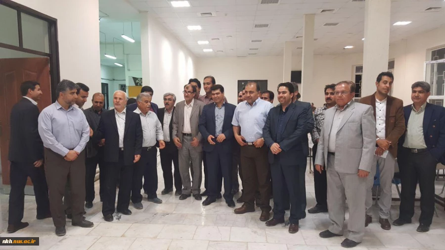 برگزاری آیین بزرگداشت روز معلم و استاد در آموزشکده فنی وحرفه ای پسران بجنورد(دارالفنون) 2