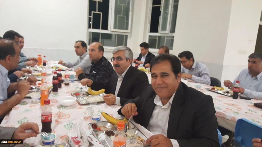 برگزاری آیین بزرگداشت روز معلم و استاد در آموزشکده فنی وحرفه ای پسران بجنورد(دارالفنون) 23