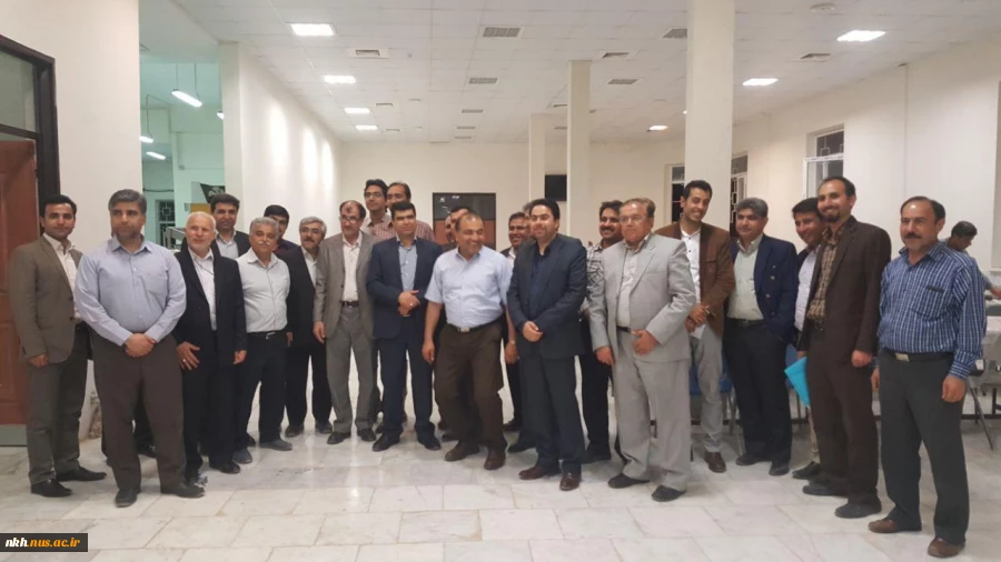 برگزاری آیین بزرگداشت روز معلم و استاد در آموزشکده فنی وحرفه ای پسران بجنورد(دارالفنون) 7