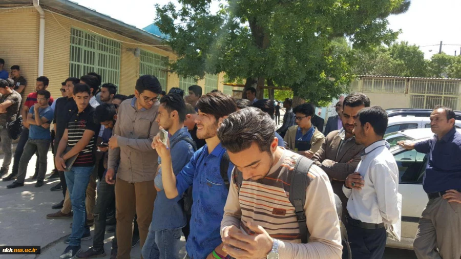 تریبون آزاد در آموزشکده فنی و حرفه ای پسران بجنورد(دارالفنون)  12