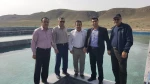 بازدید آقای مهندس عباس خدابنده از پروژه پژوهشی غنی سازی آب کشاورزی با پرورش ماهی آموزشکده کشاورزی مانه وسملقان 2