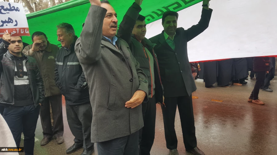شرکت کارکنان آموزشکده فنی وحرفه ای پسران بجنورد(دارالفنون) در راهپیمایی در پاسخ به اتفاقات اخیر و محکومیت اقدامات اختشاش گران. 2